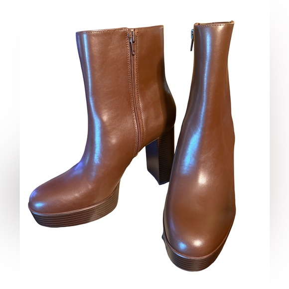 Alfani NWT Sz 10 Chic Brown Vegan Leather Platform Block Heeled Boots (SH115) - Picture 3 of 12